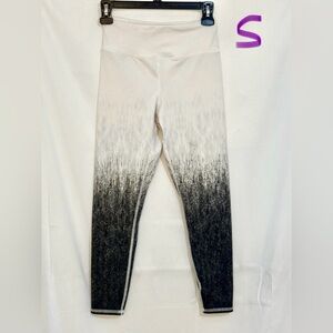 Evolution and Creation Black and White Gradient Leggings